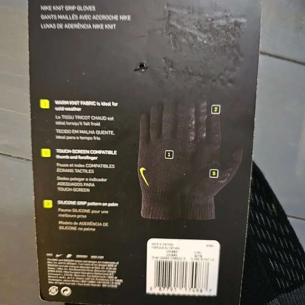 Nike women's  Black & Gray Knitted Tech and Grip Training Gloves